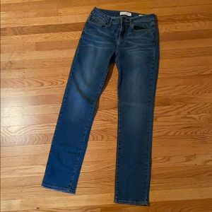 Bullhead Regular Skinny Jeans